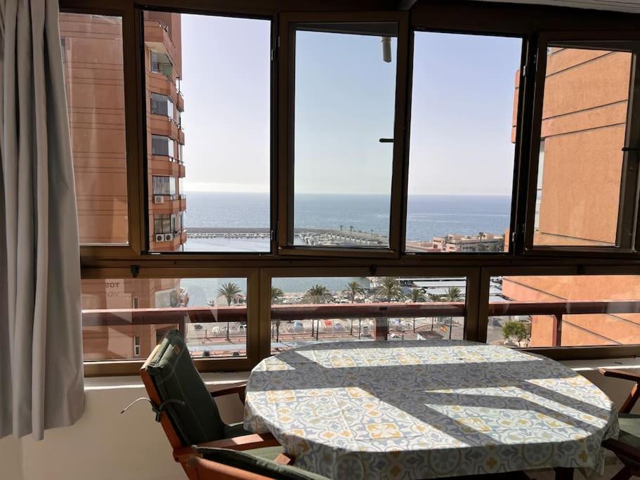 شقة Fuengirola Puerto Y Mar المظهر الخارجي الصورة